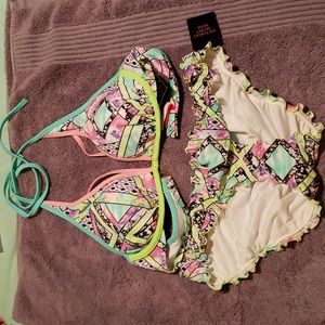 NWT Victoria Secret Bikini